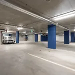 Parkside Lux - 2 Bedrooms Apartment, New