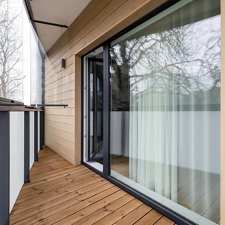 Parkside Lux - 2 Bedrooms Apartment, New Apartment