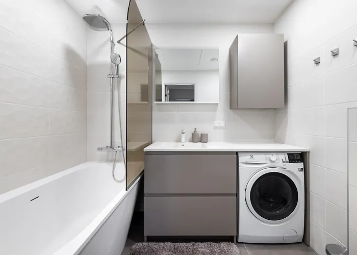 Parkside Lux - 2 Bedrooms Apartment, New 塔林