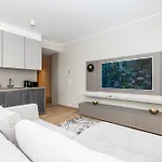 Daire Parkside Lux - 2 Bedrooms Apartment, New *