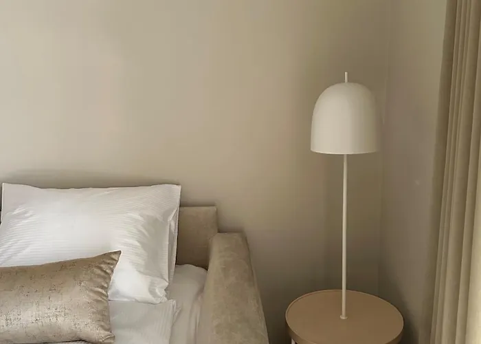 Parkside Lux - 2 Bedrooms Apartment, New Korter